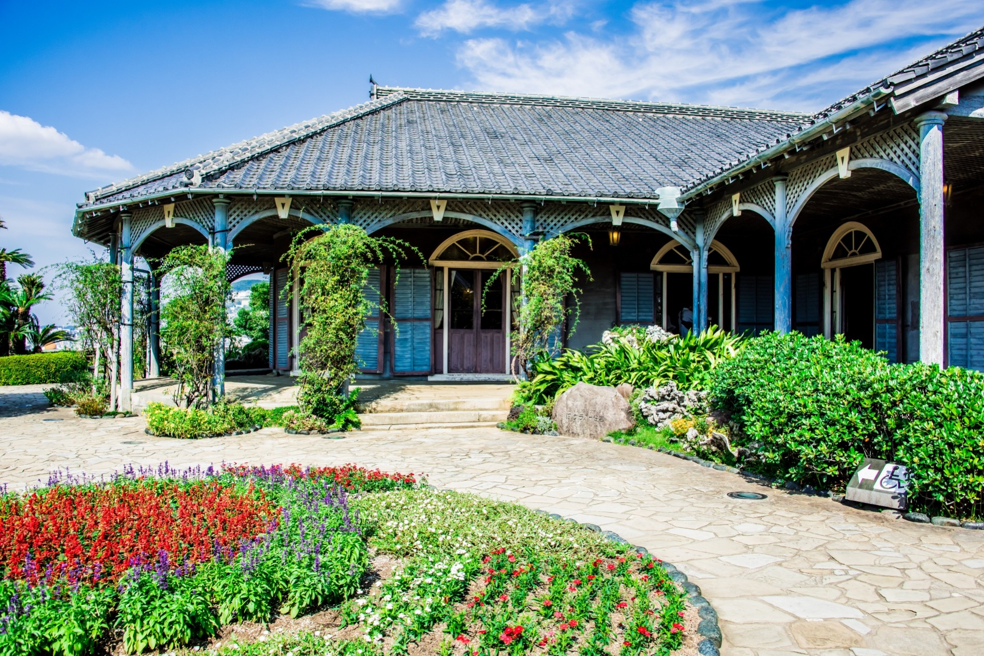 定期観光バス：異国情緒コース（午後便/約3時間）