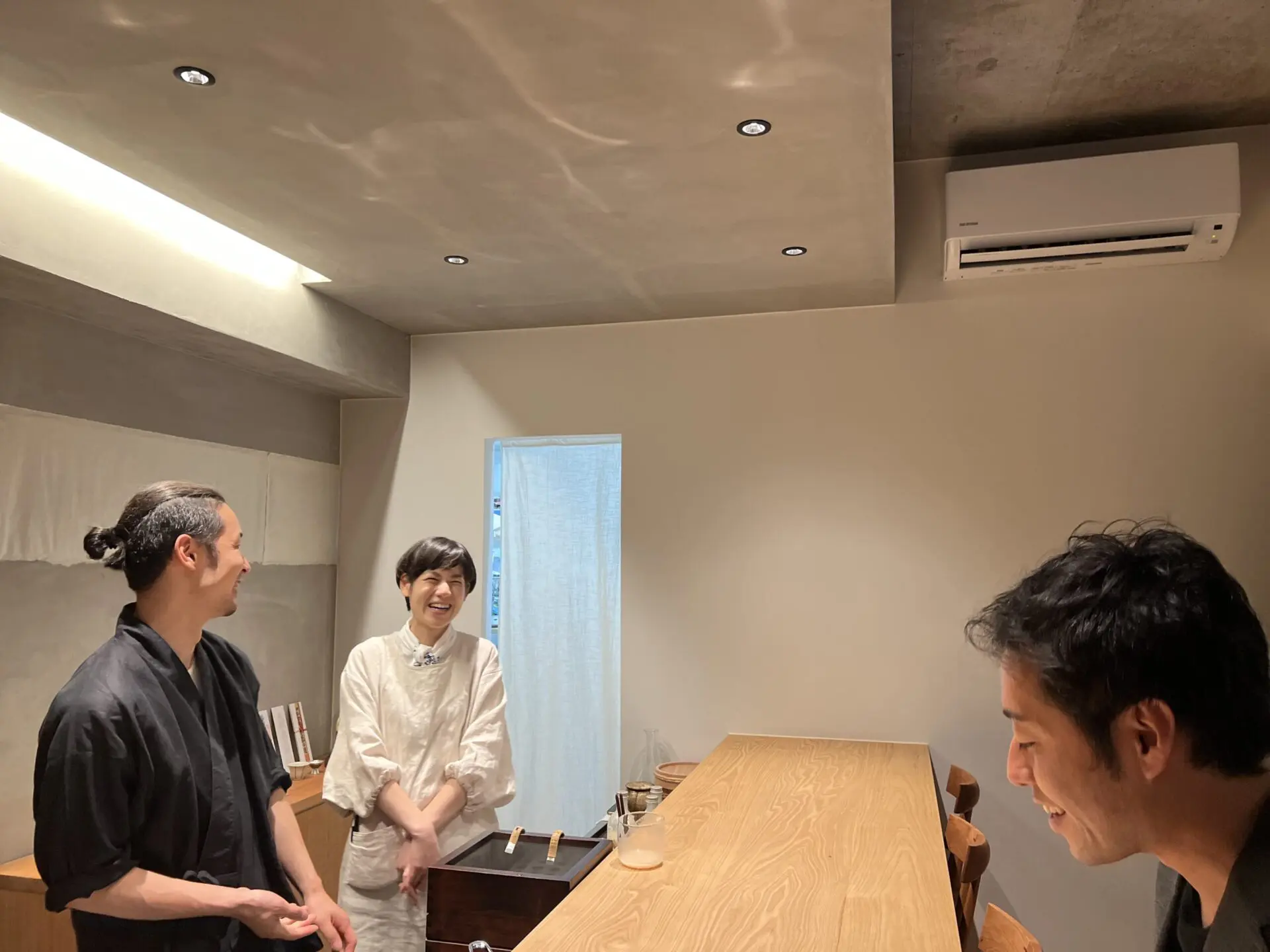 つくる喜び・つどう愉しみ・つむぐ心」を長崎・出島から～でじま芳扇堂