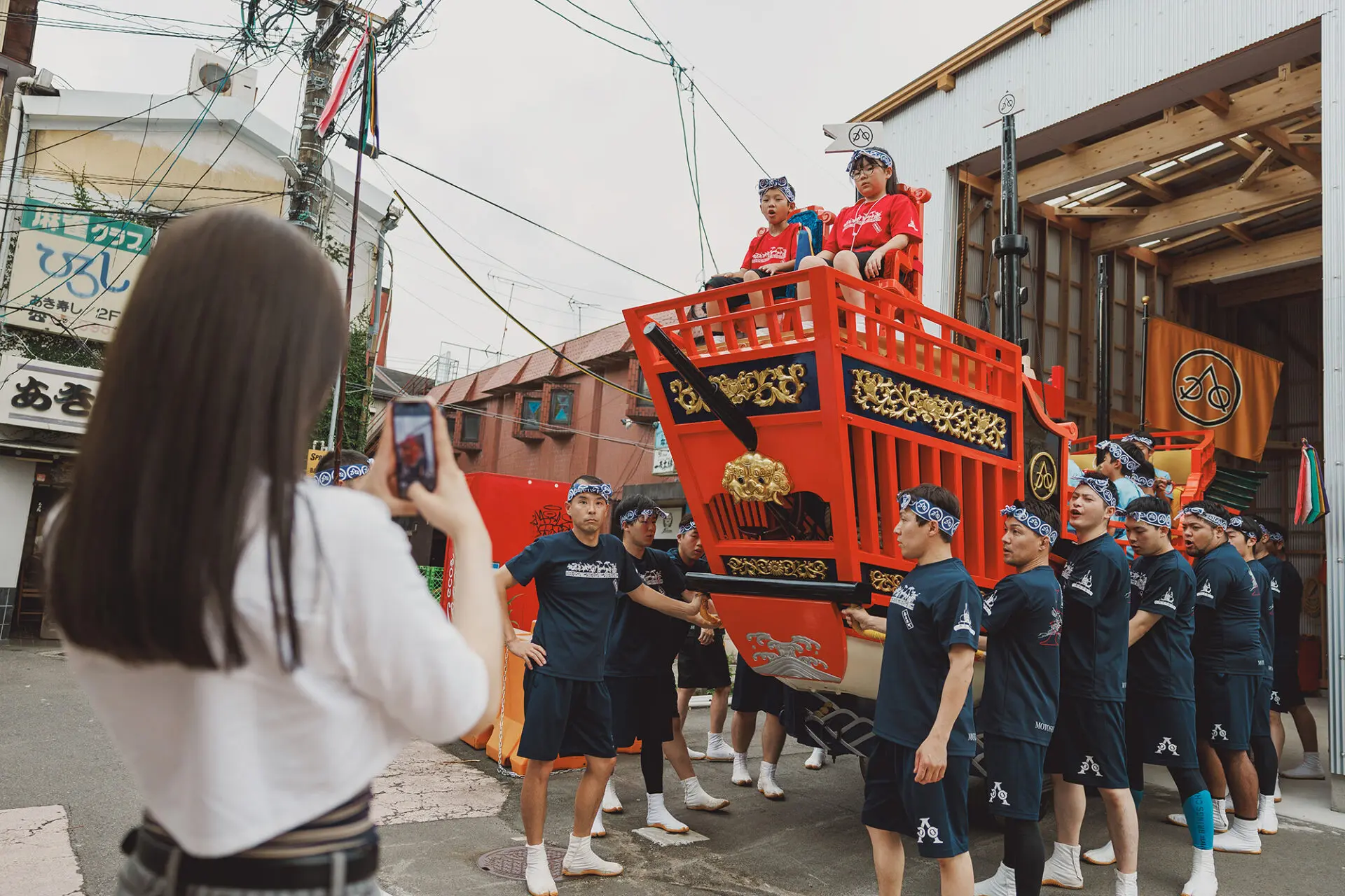 マチナカで長崎色に染まる1日。こだわりのお土産選びと、長崎くんちの